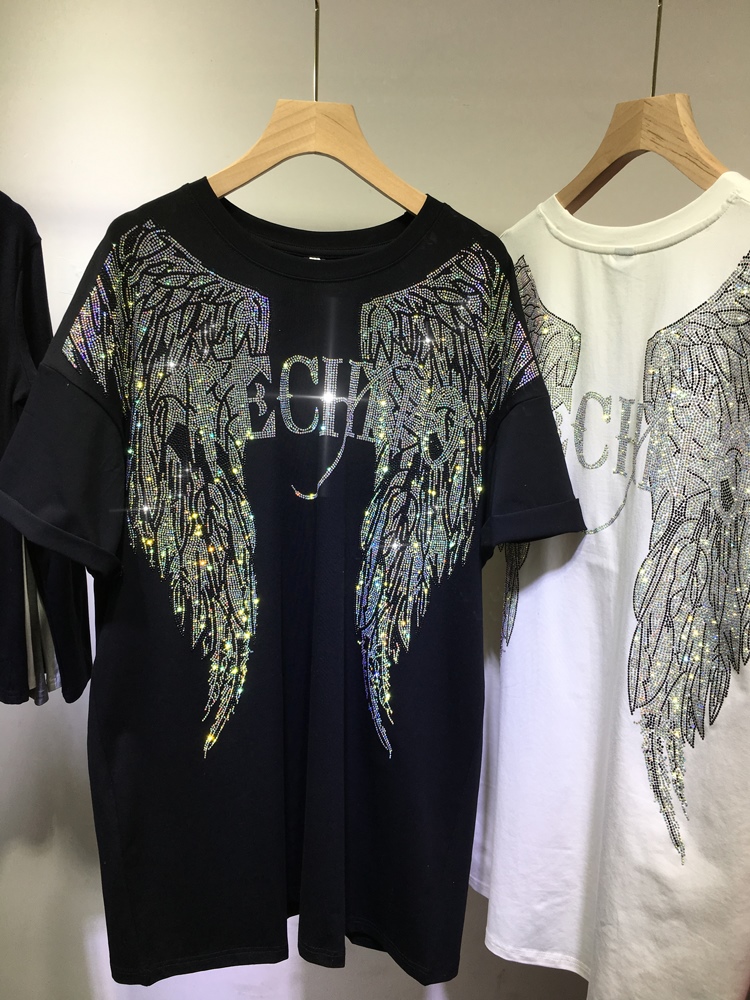 L-4XL Oversize Rhinestone Ange - Streetwear Brand Tees 评论和价格